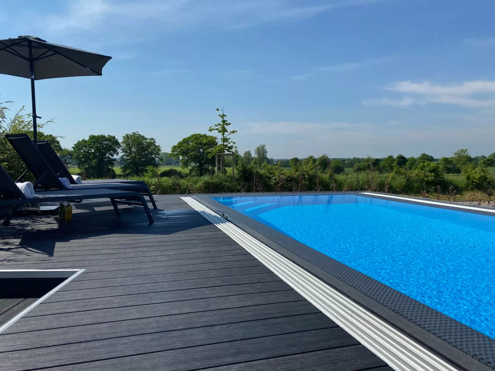 Hey Beachvilla - Draußen