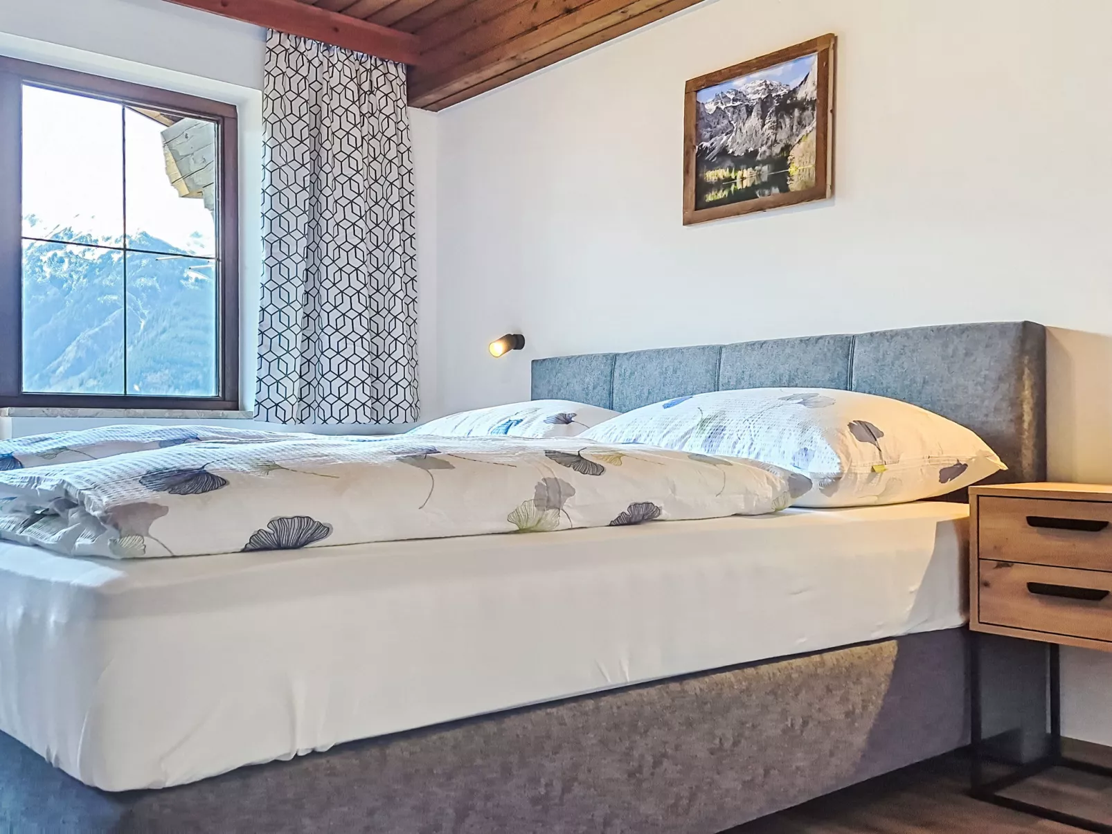 Panoramablick Tauern - Inside