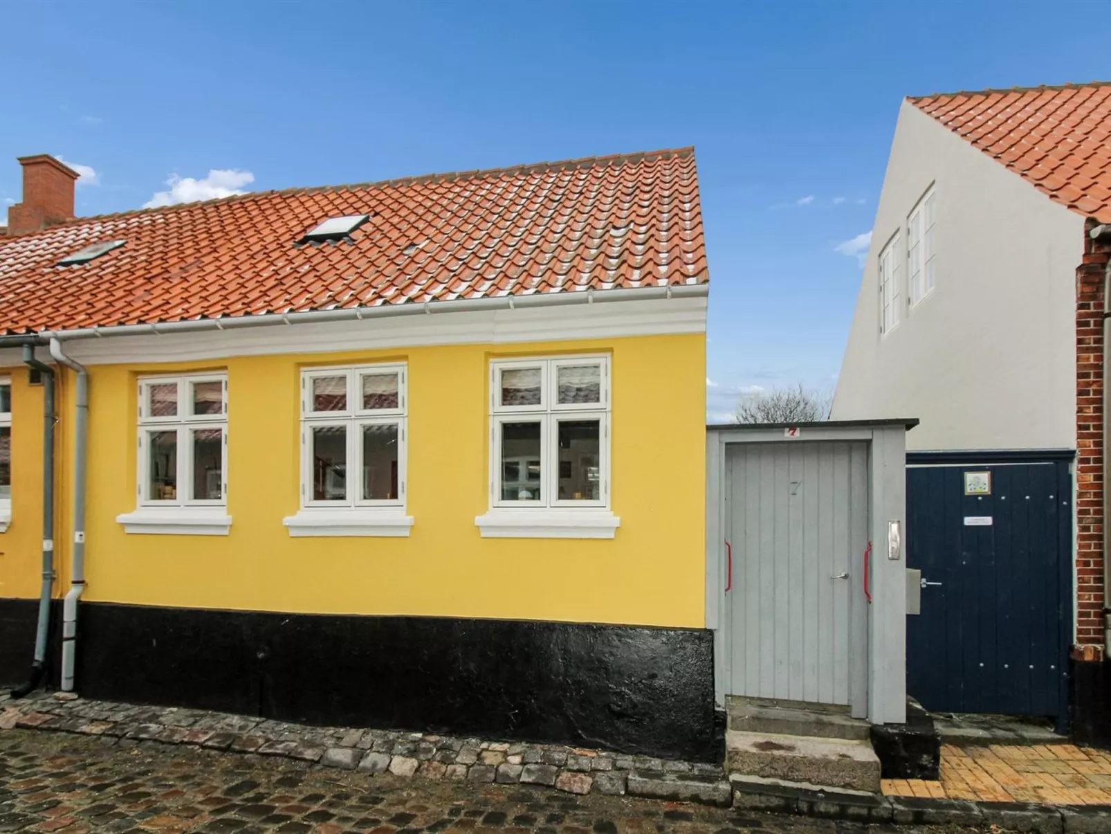 "Cedomir" - 400m from the sea - Outside