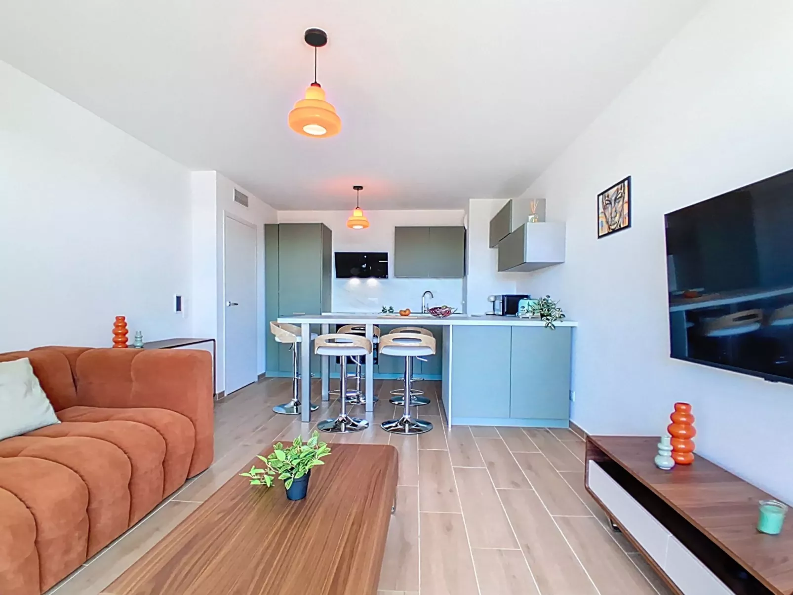 Seaside View - Inside