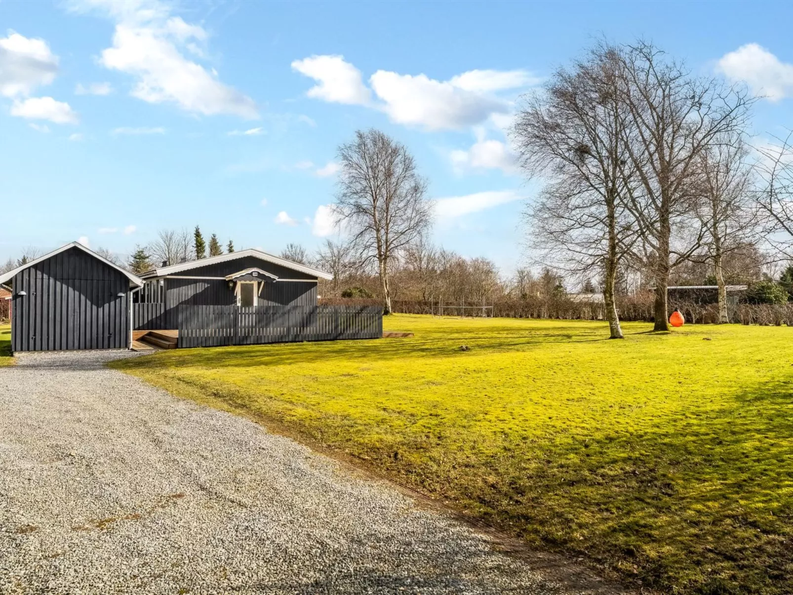 "Jytte" - 800m to the fjord - Outside