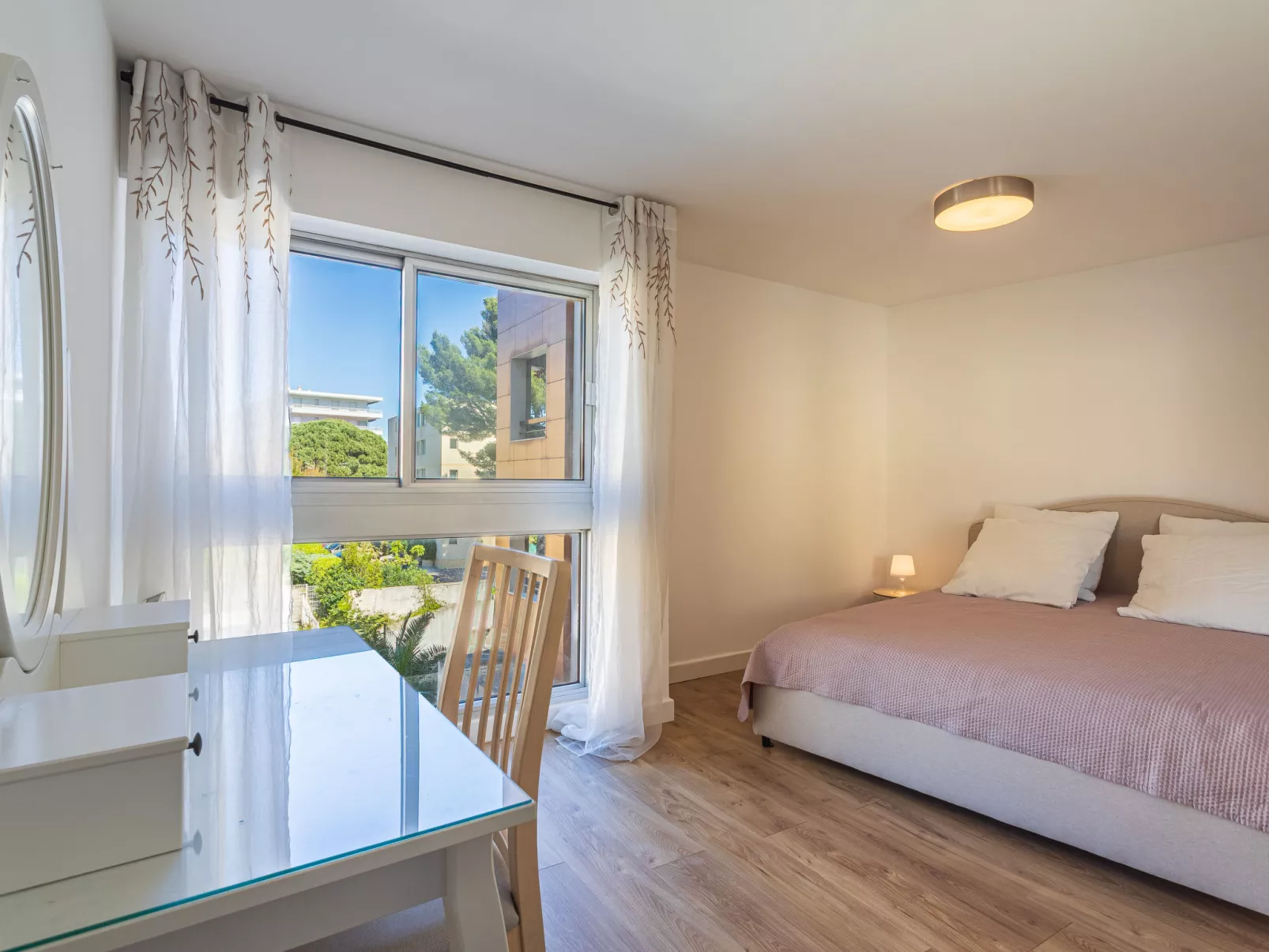 La Palmeraie - Drinnen