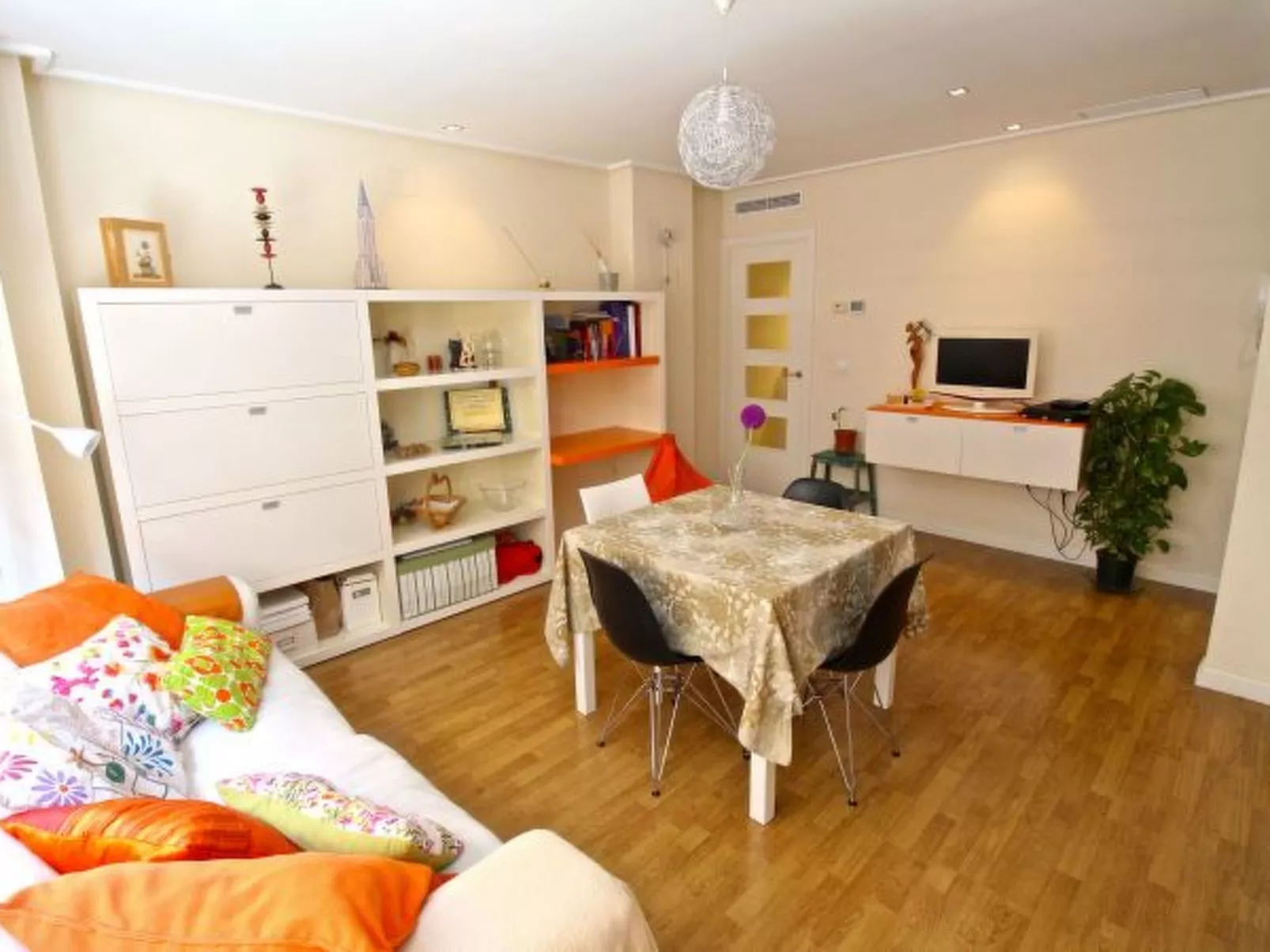 APARTAMENTO CENTRO LA MONTAÑETA - Drinnen