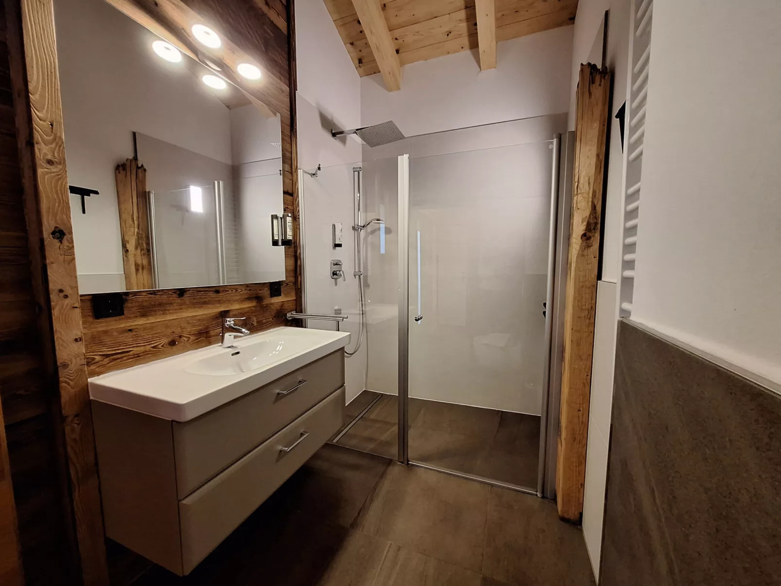 Chalet Dinkel in Niedernsill 8-B - Drinnen