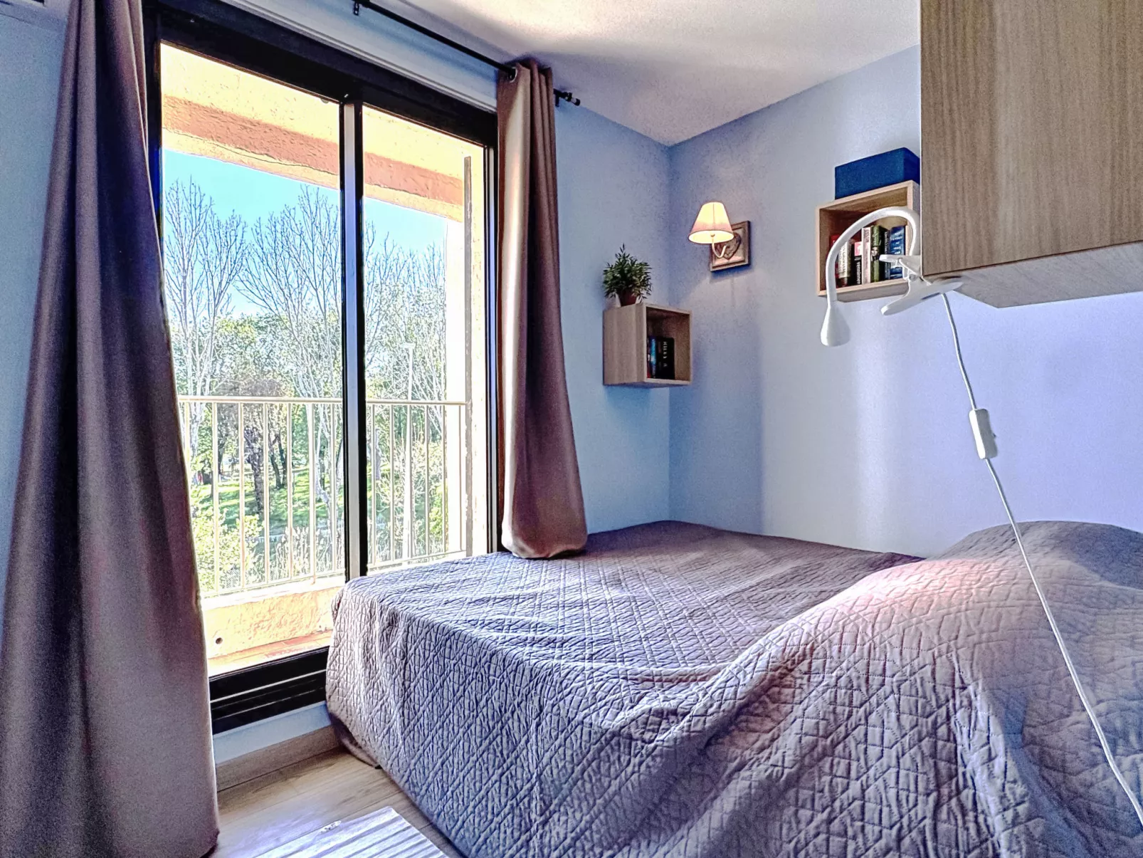 Les Cascadelles - Inside
