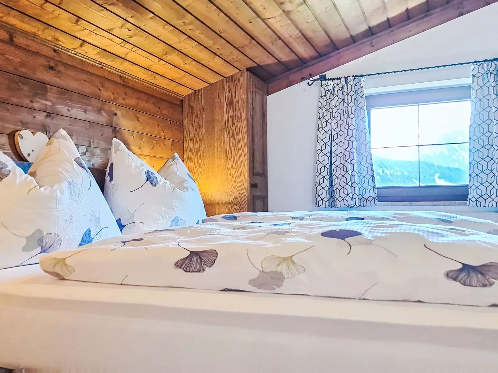 Panoramablick Tauern - Inside