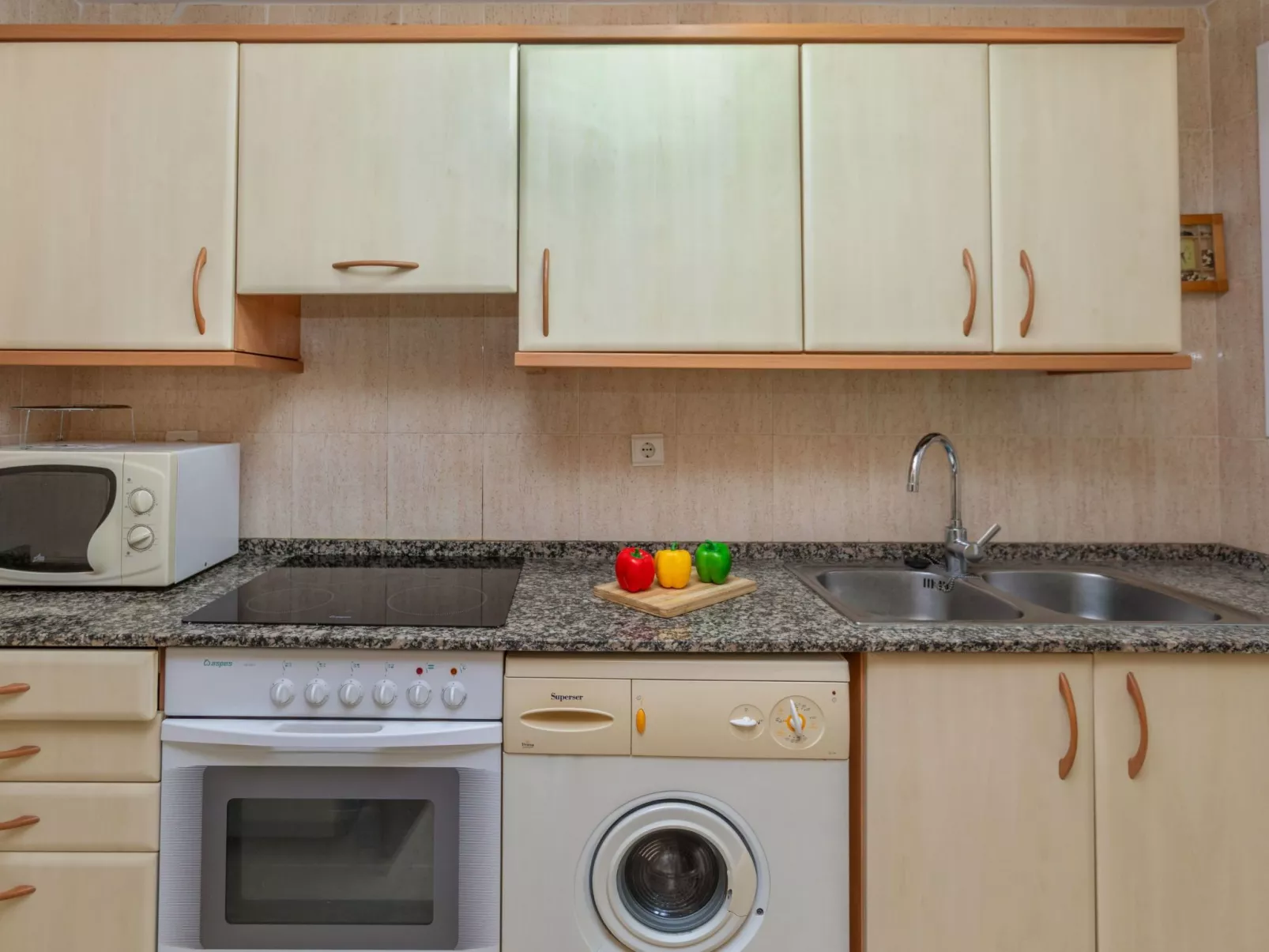 Malibu Canales - Drinnen