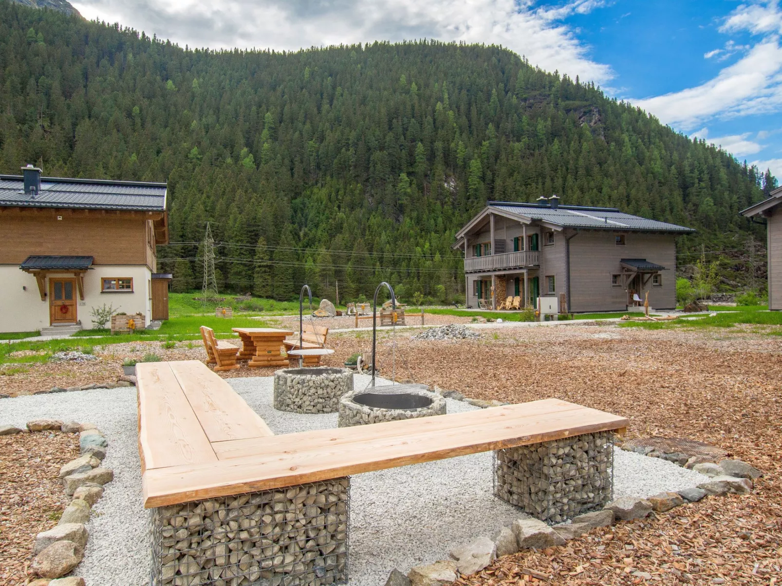 Lodge Weißsee 160 im Tauerndorf Enzingerboden - Draußen