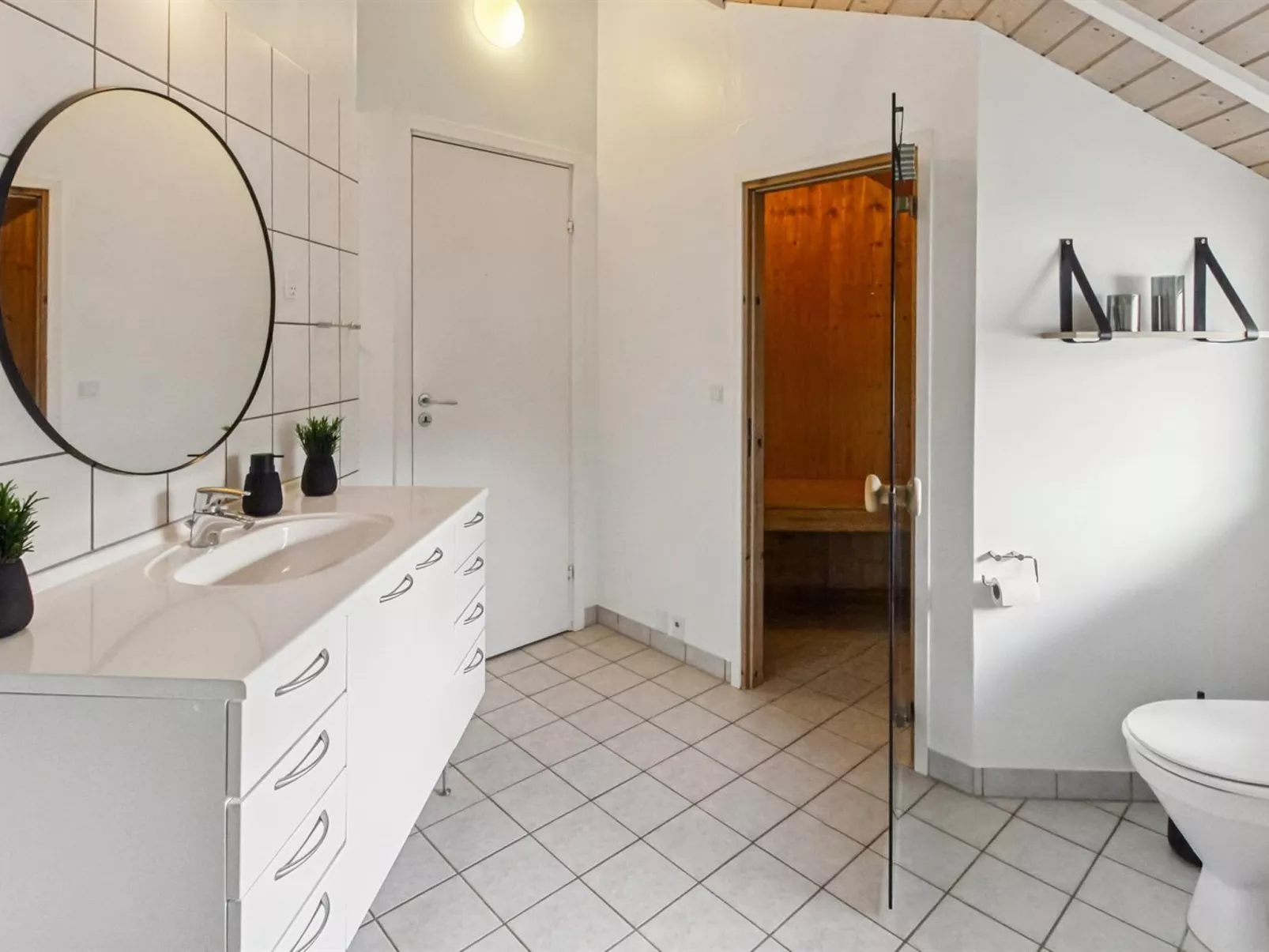 "Arnika" - 28km from the sea - Drinnen