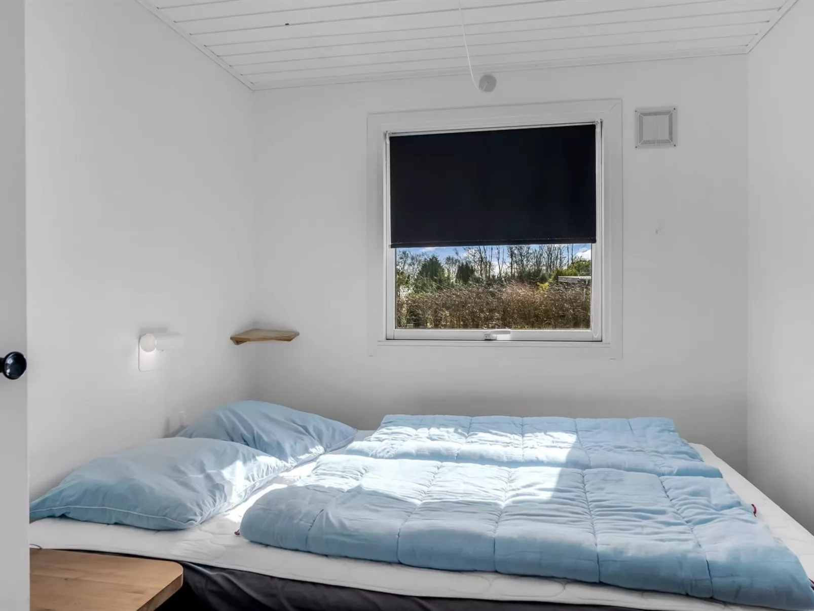 "Jytte" - 800m to the fjord - Inside