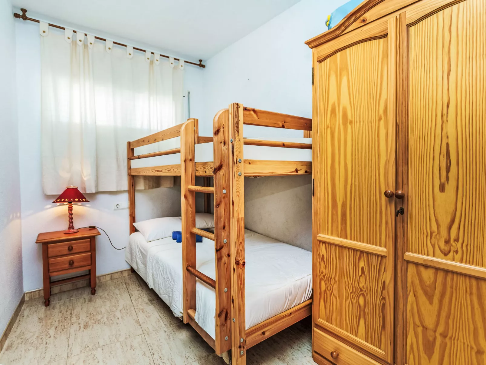 Malibu Canales - Drinnen