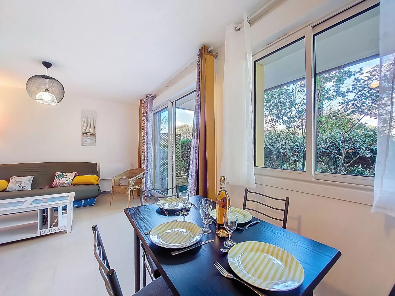 Dunes de Nauzan - Drinnen