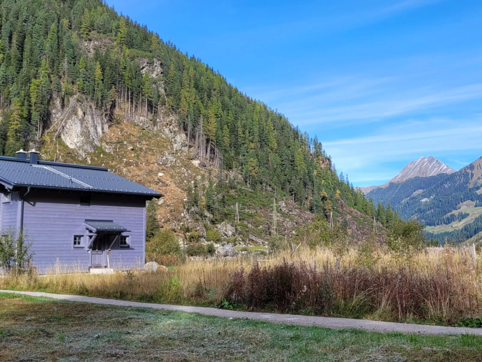 Lodge Seeblick 161 im Tauerndorf Enzingerboden - Draußen