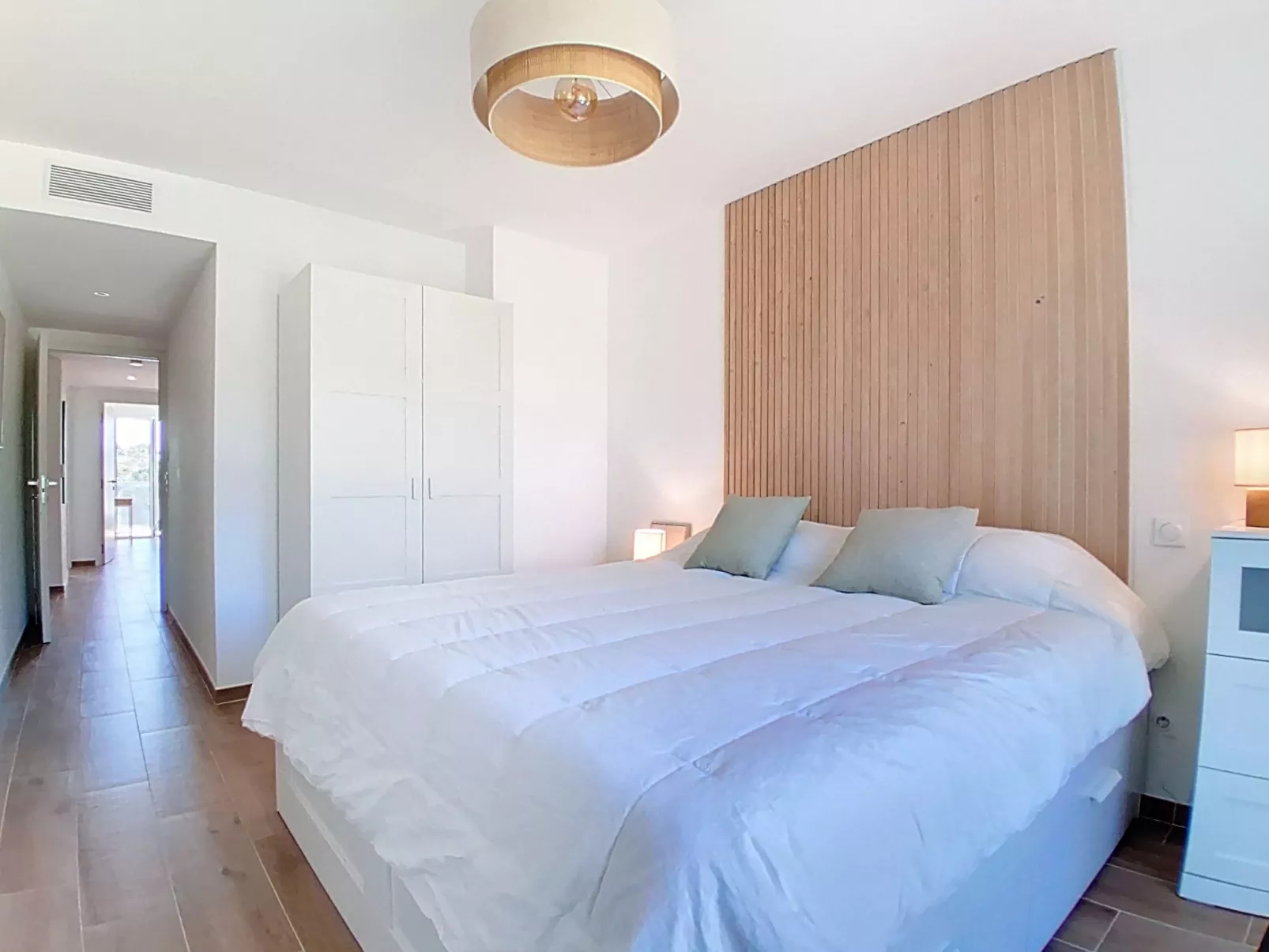 Seaside View - Inside