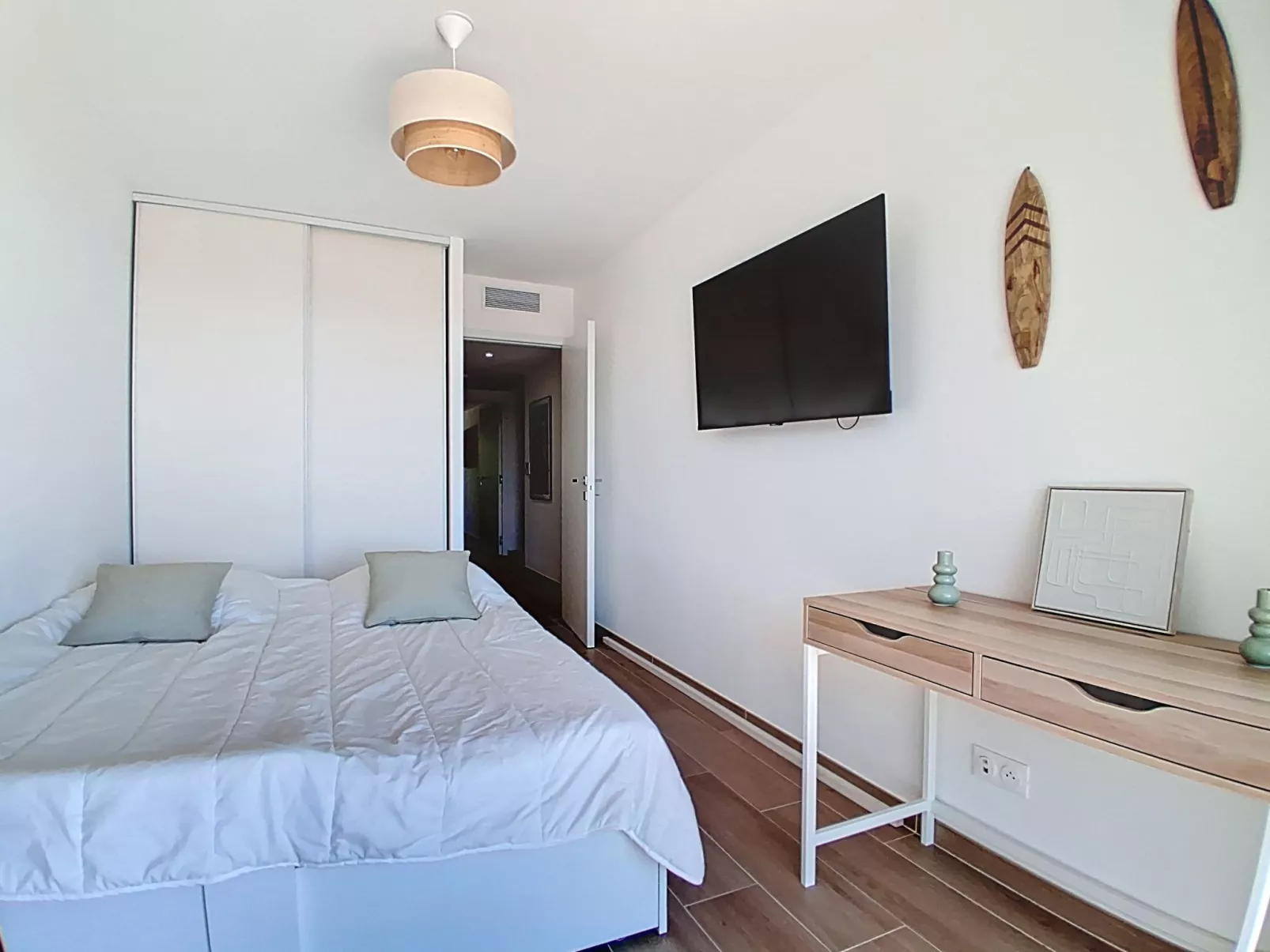 Seaside View - Inside