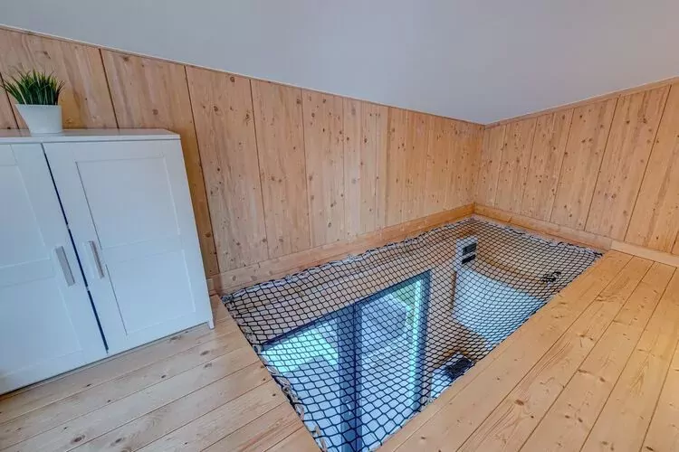 Dom dla 6 osób z antresolą-Bedroom