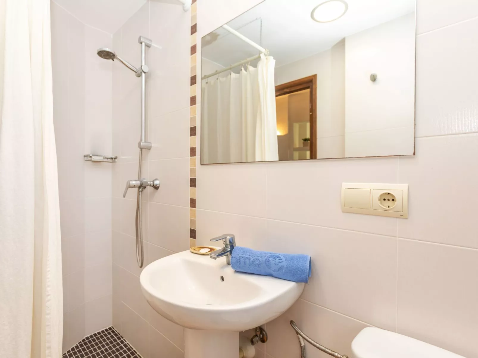 Piverd Golf & Beach - Drinnen