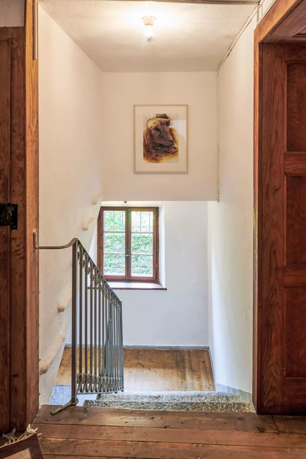 Waterfall House - Drinnen