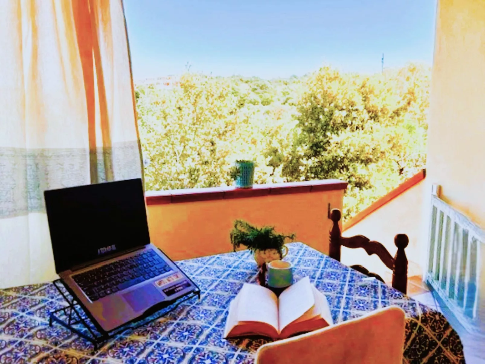 La Casa del Sorriso - Draußen