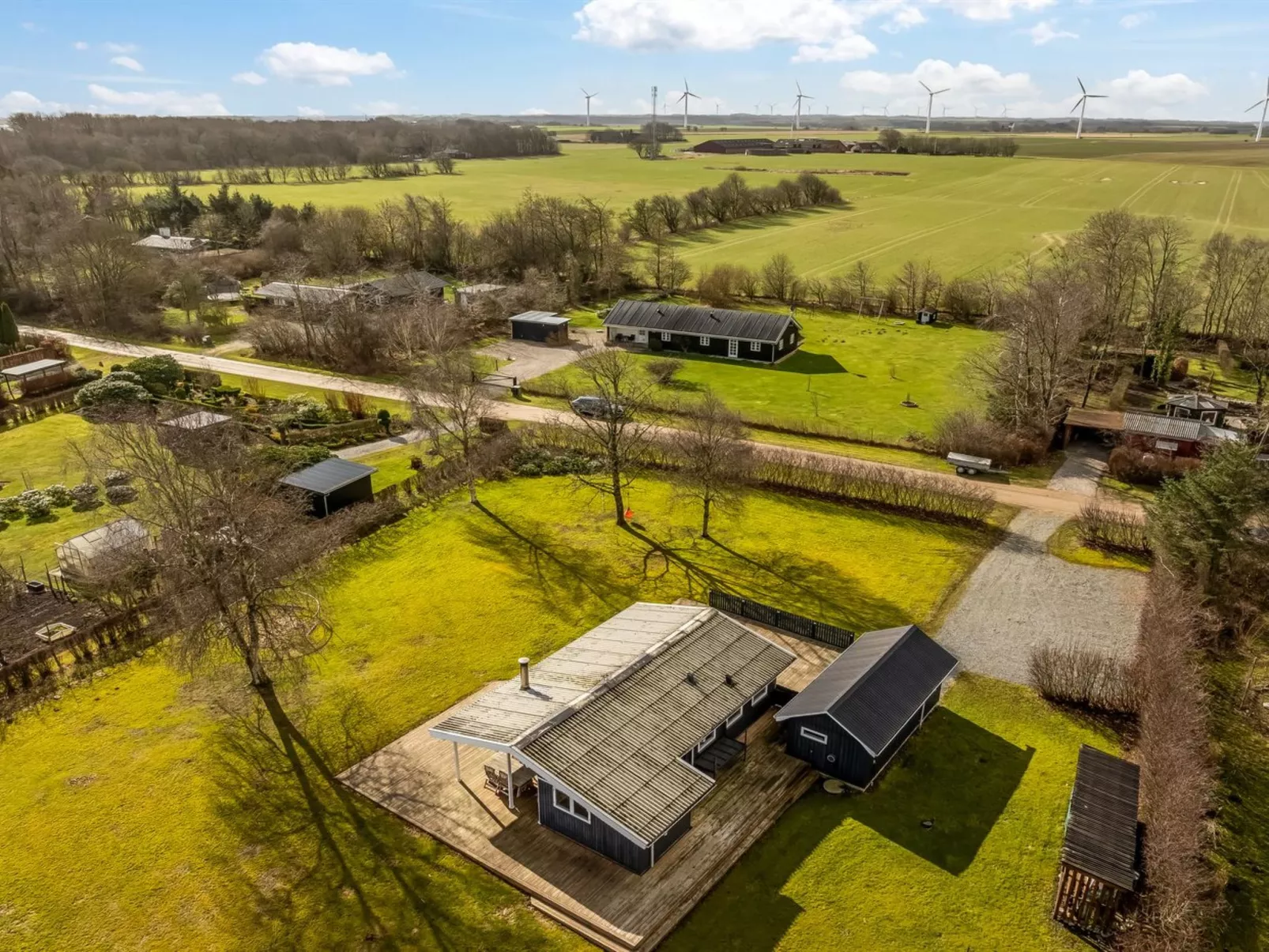 "Jytte" - 800m to the fjord - Outside