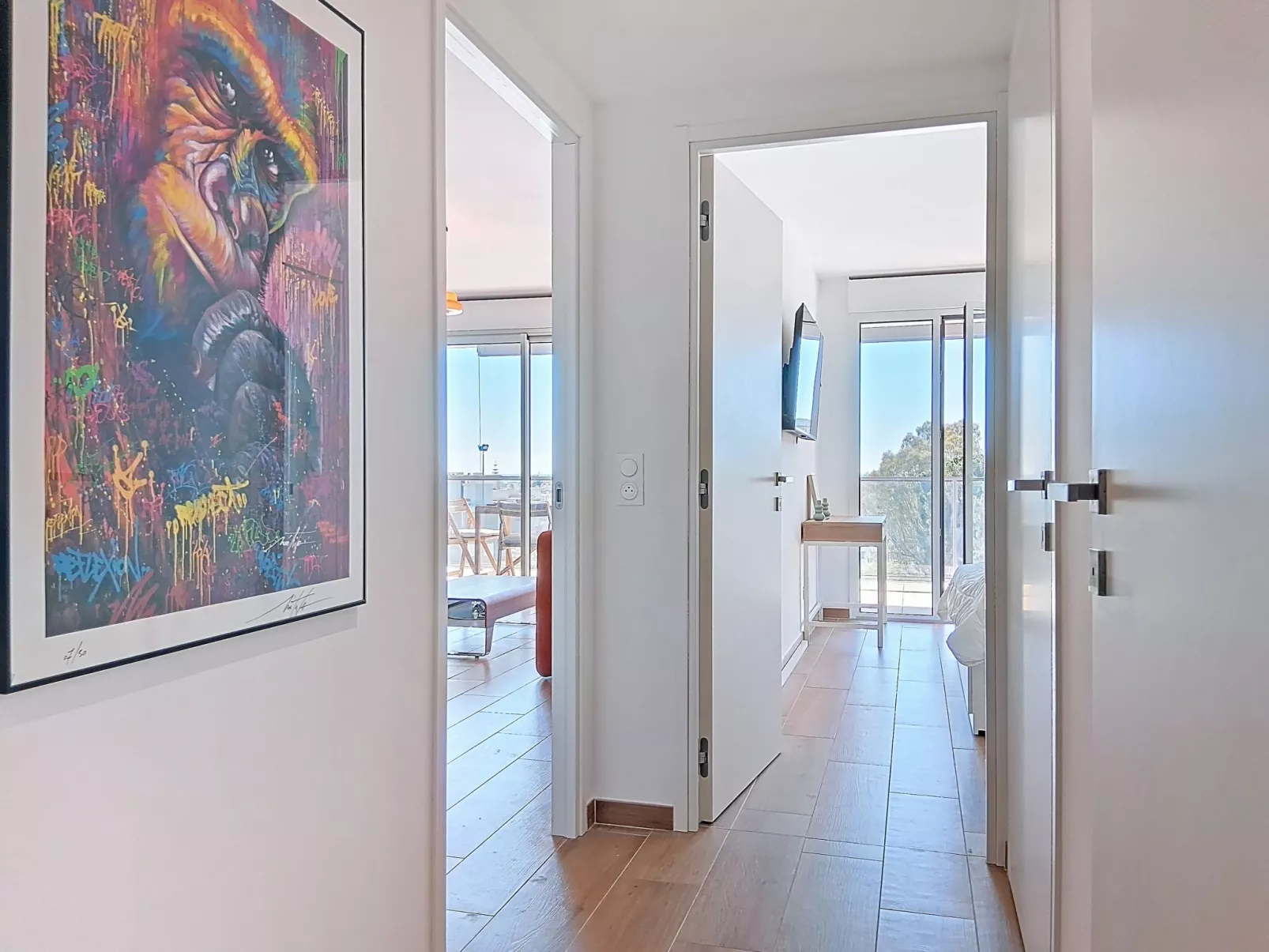 Seaside View - Inside