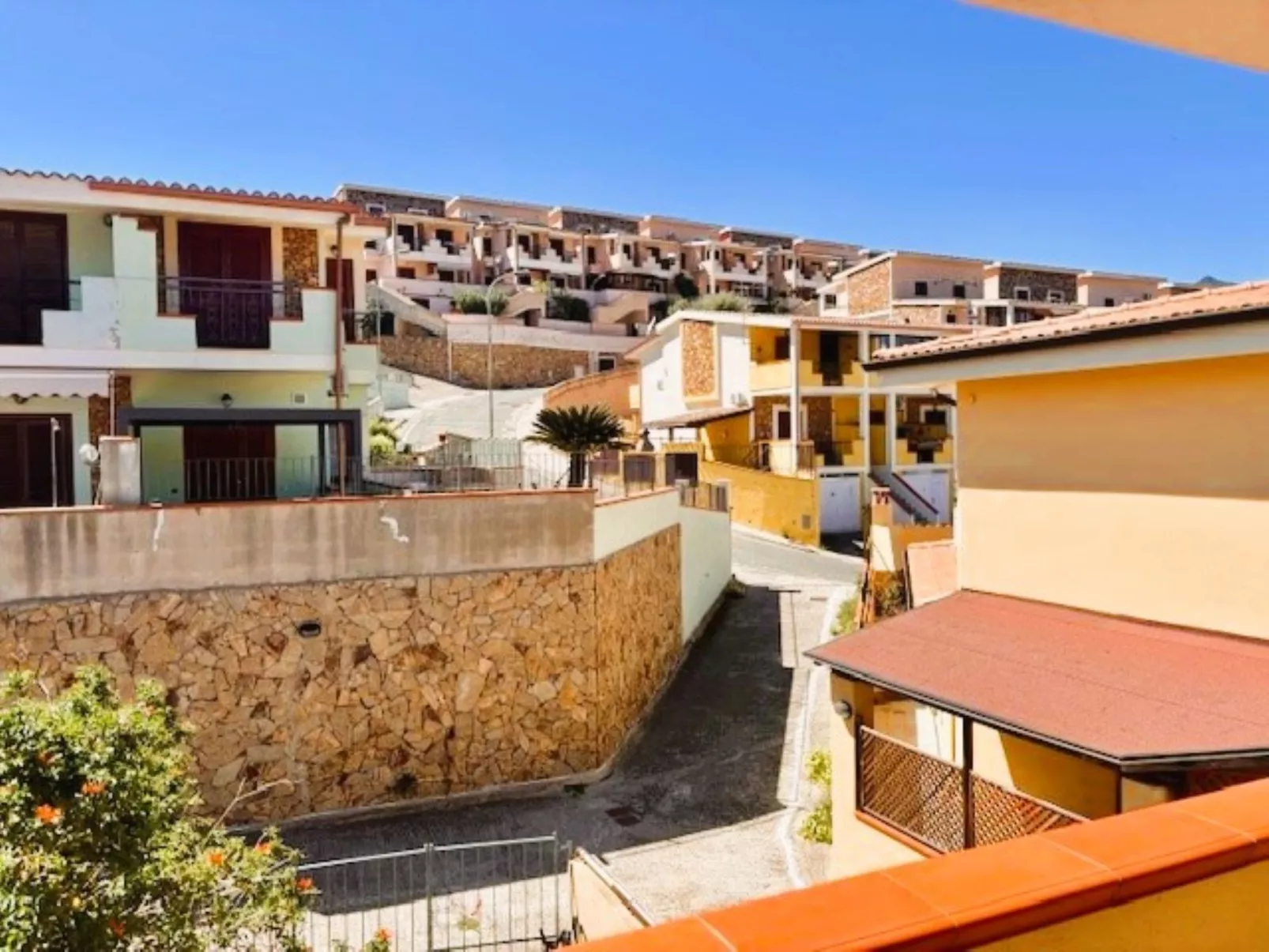 La Casa del Sorriso - Draußen