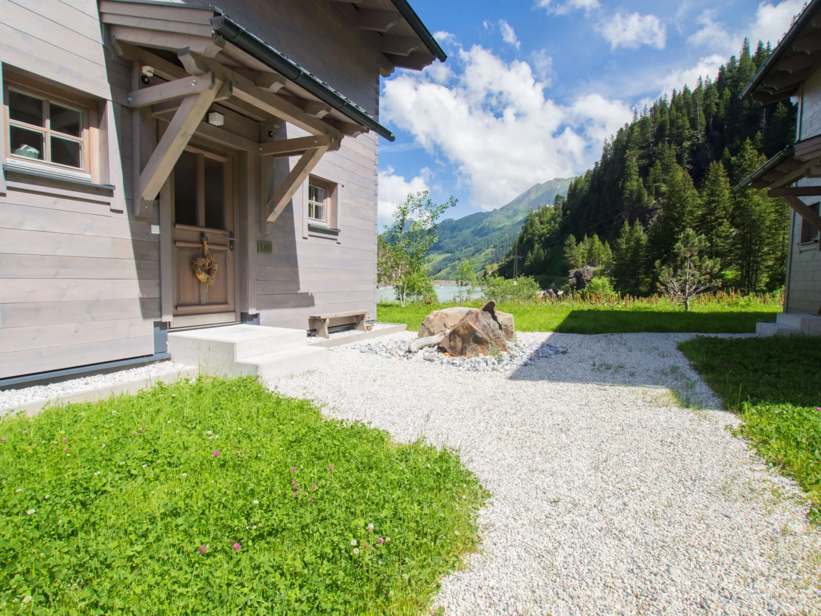 Lodge Weißsee 160 im Tauerndorf Enzingerboden - Draußen