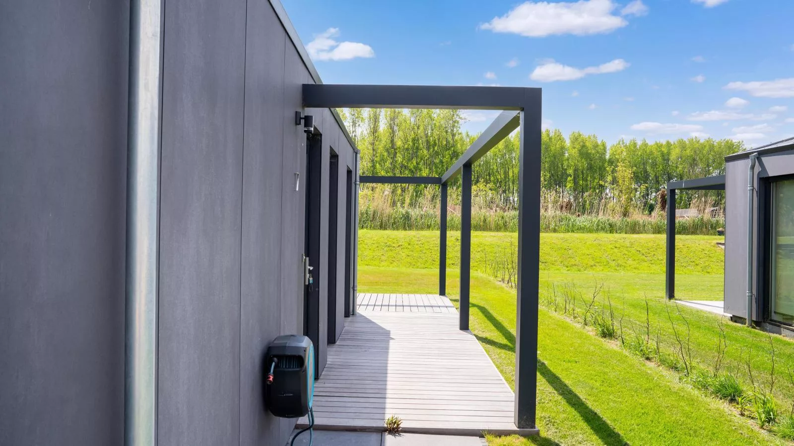 Amsterdam - Gardens in summer