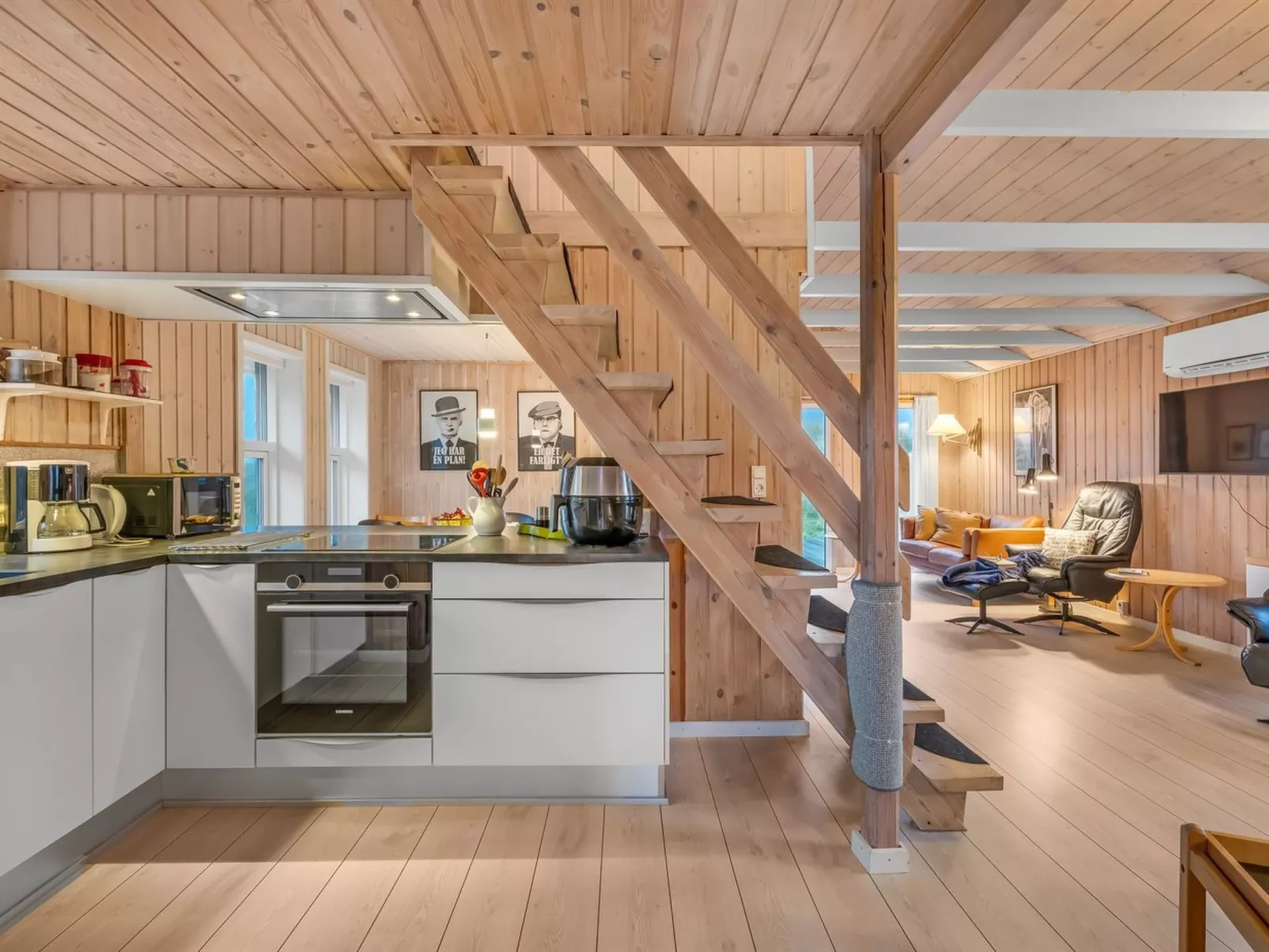 "Casandra" - 600m from the sea - Drinnen