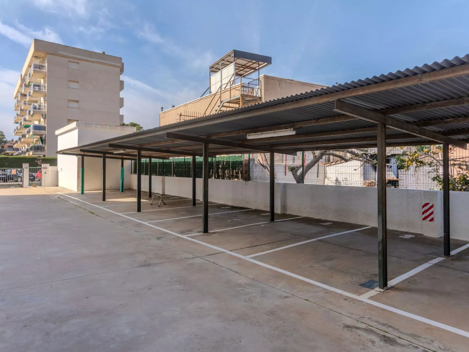 Malibu Canales - Draußen