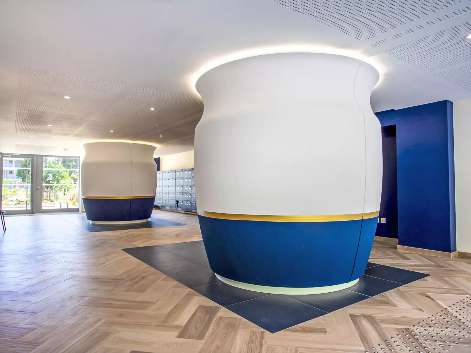 Seaside View - Outside