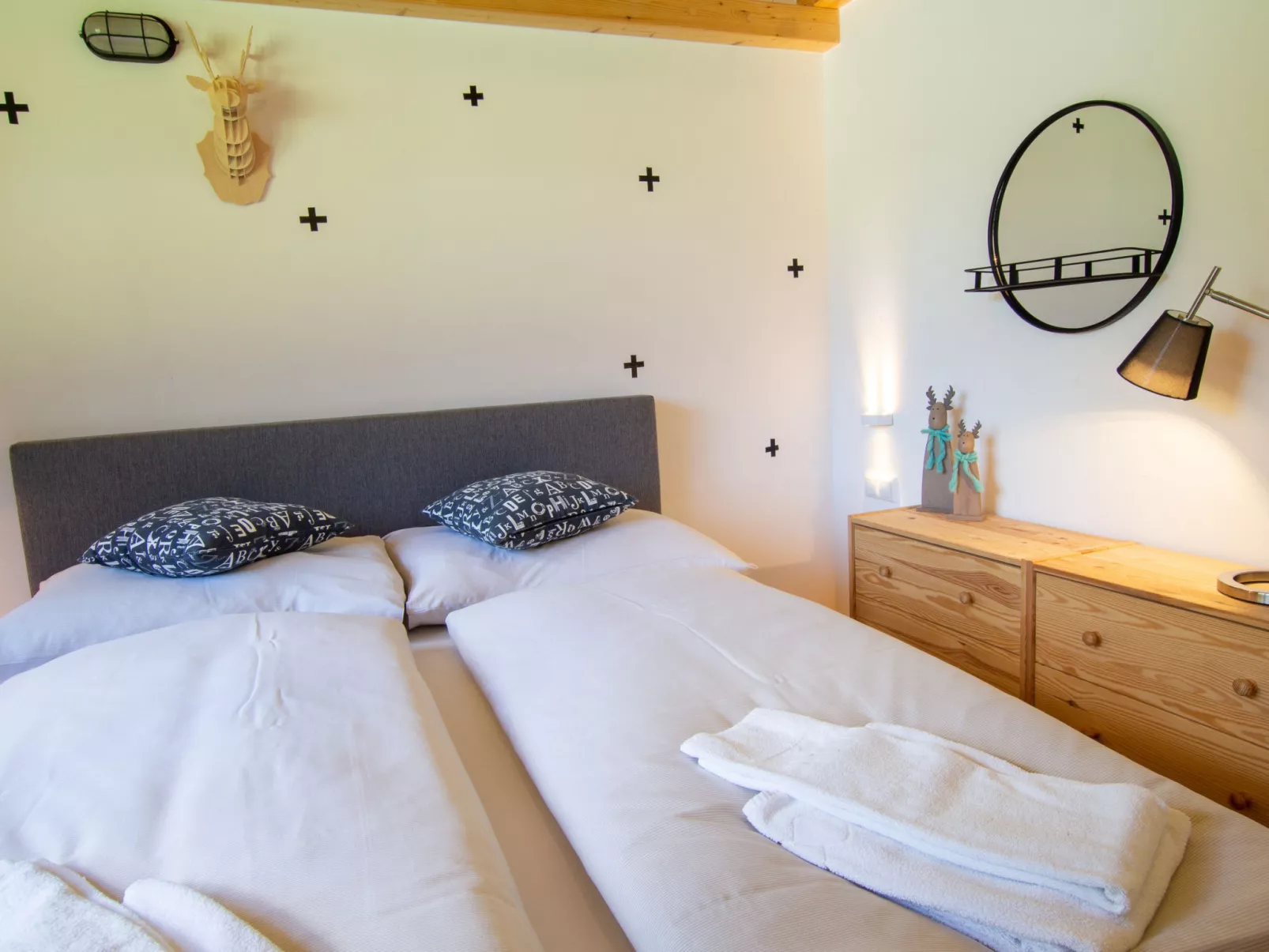 Lodge Seeblick 161 im Tauerndorf Enzingerboden - Drinnen