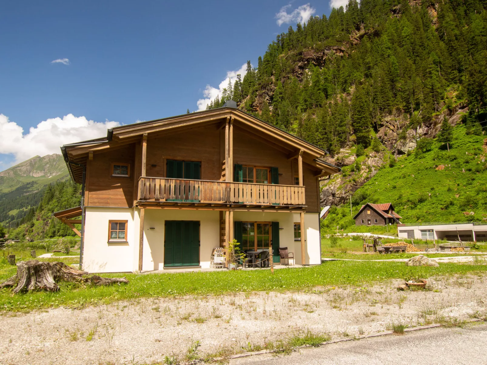 Lodge Adlerhorst 178 im Tauerndorf Enzingerboden - Draußen