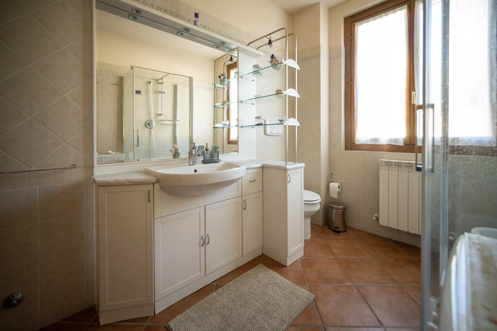 Otto a Loro Ciuffenna - Bathroom