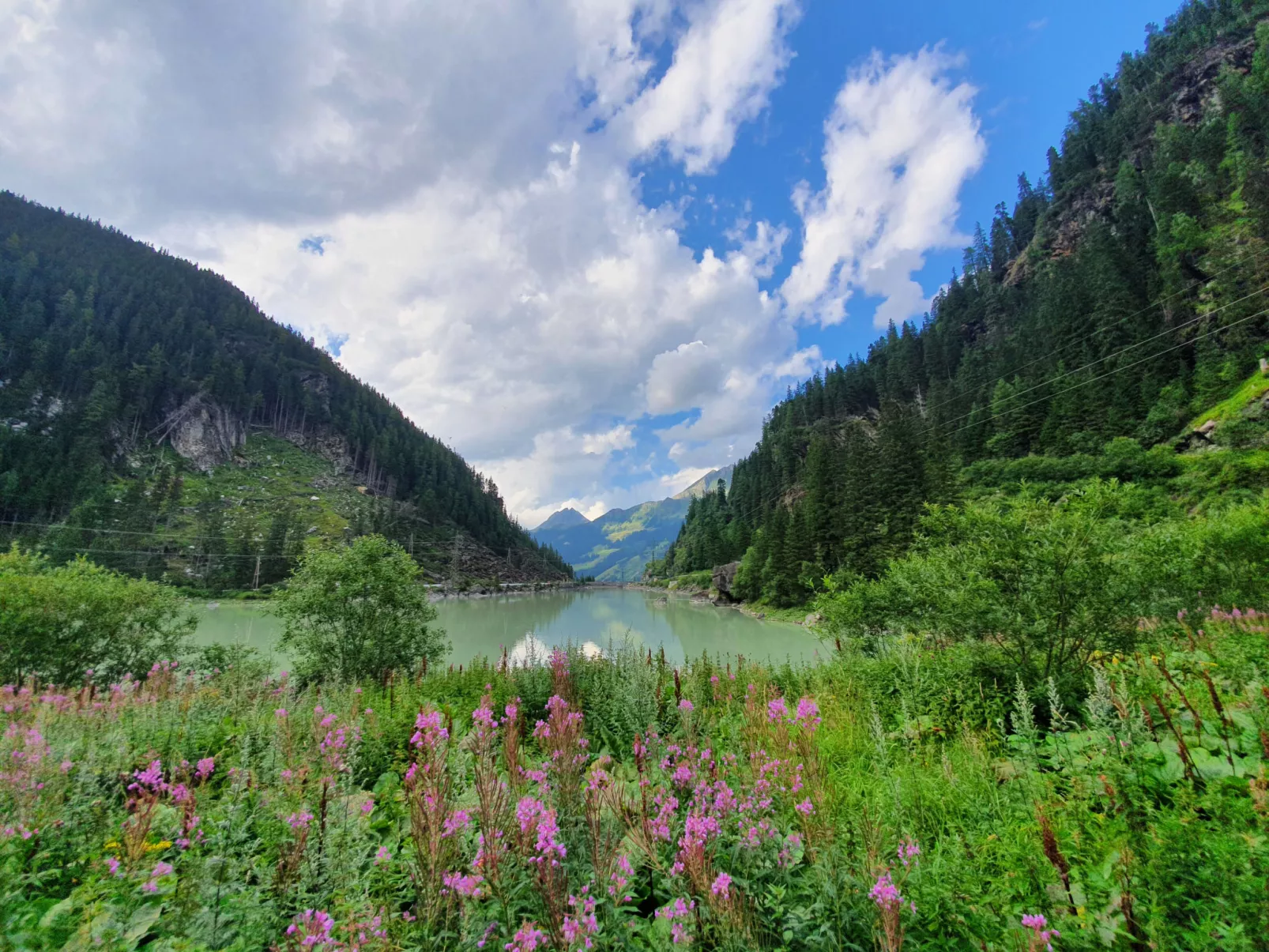 Lodge Weißsee 160 im Tauerndorf Enzingerboden - Draußen