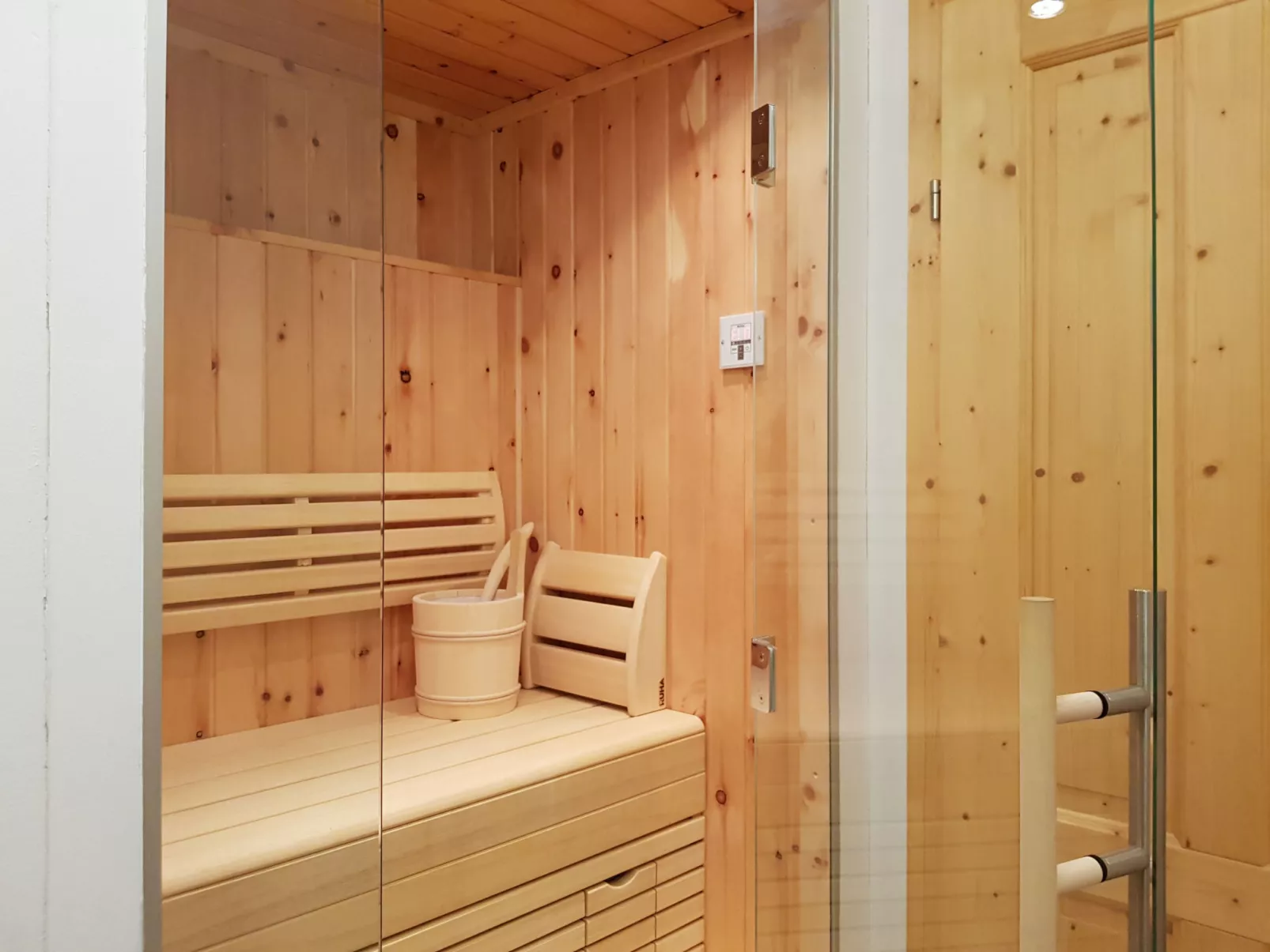 Lodge Weißsee 160 im Tauerndorf Enzingerboden - Drinnen