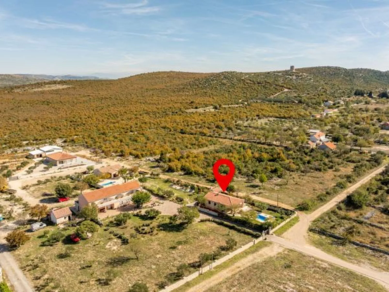 Villa Serena with pool - Image-tags.info