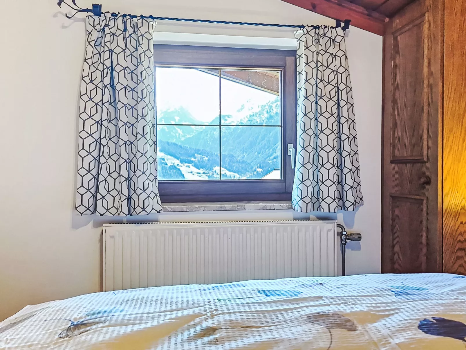 Panoramablick Tauern - Inside