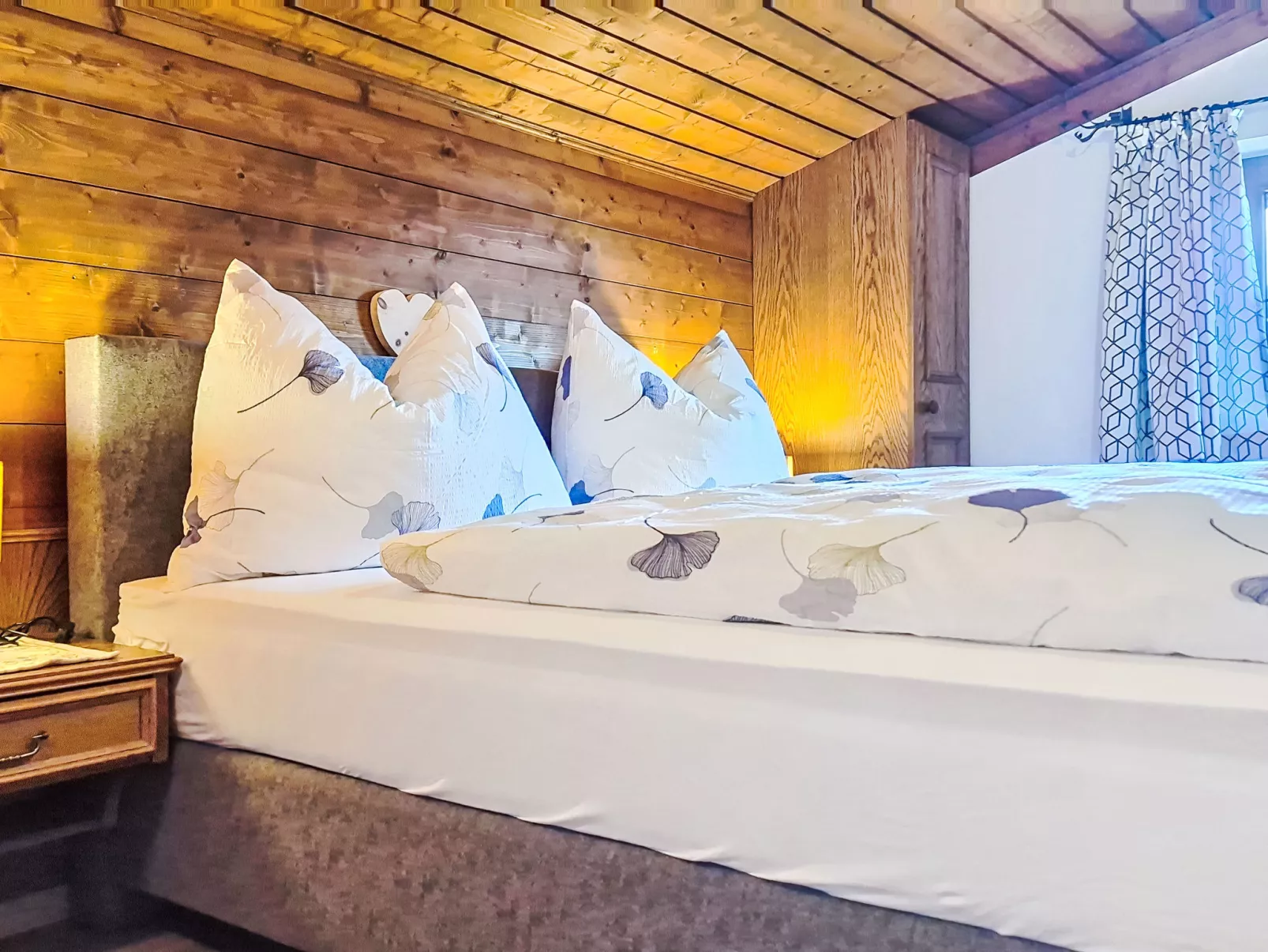 Panoramablick Tauern - Inside