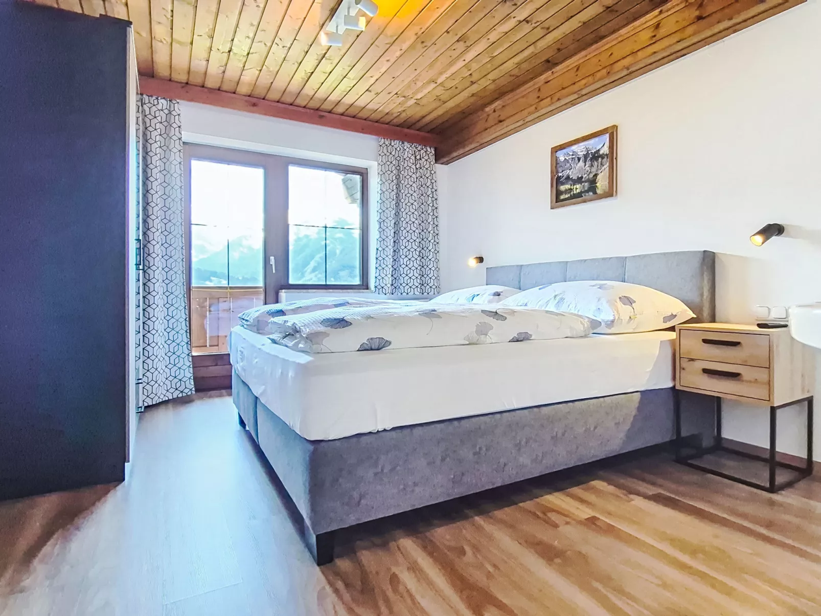 Panoramablick Tauern - Inside