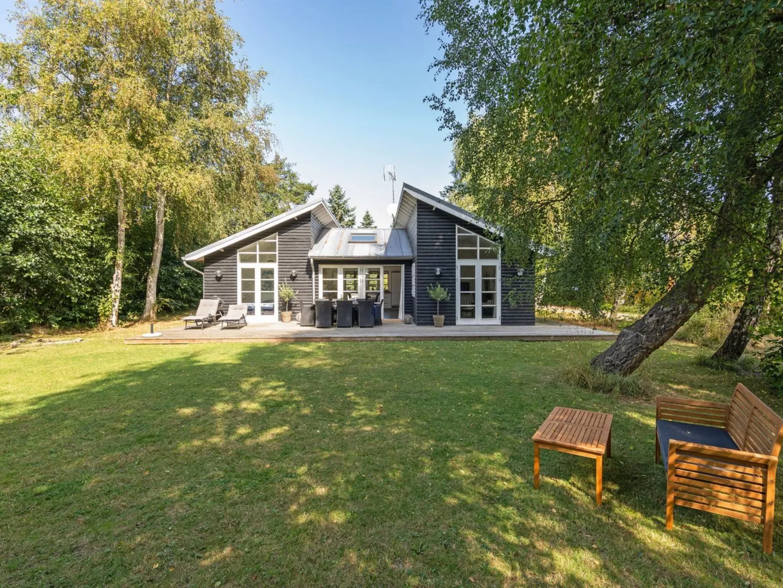 "Amon" - 670m from the sea