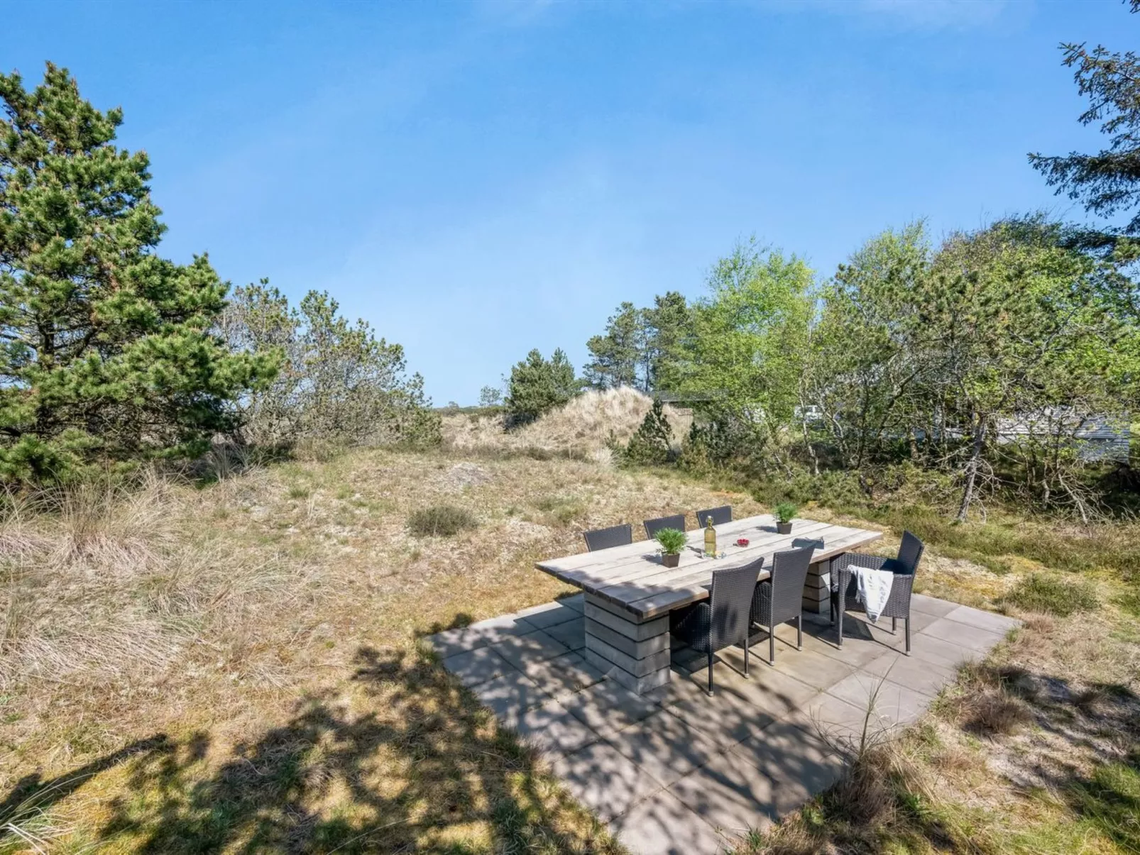 "Abiorn" - 2.5km from the sea - Outside