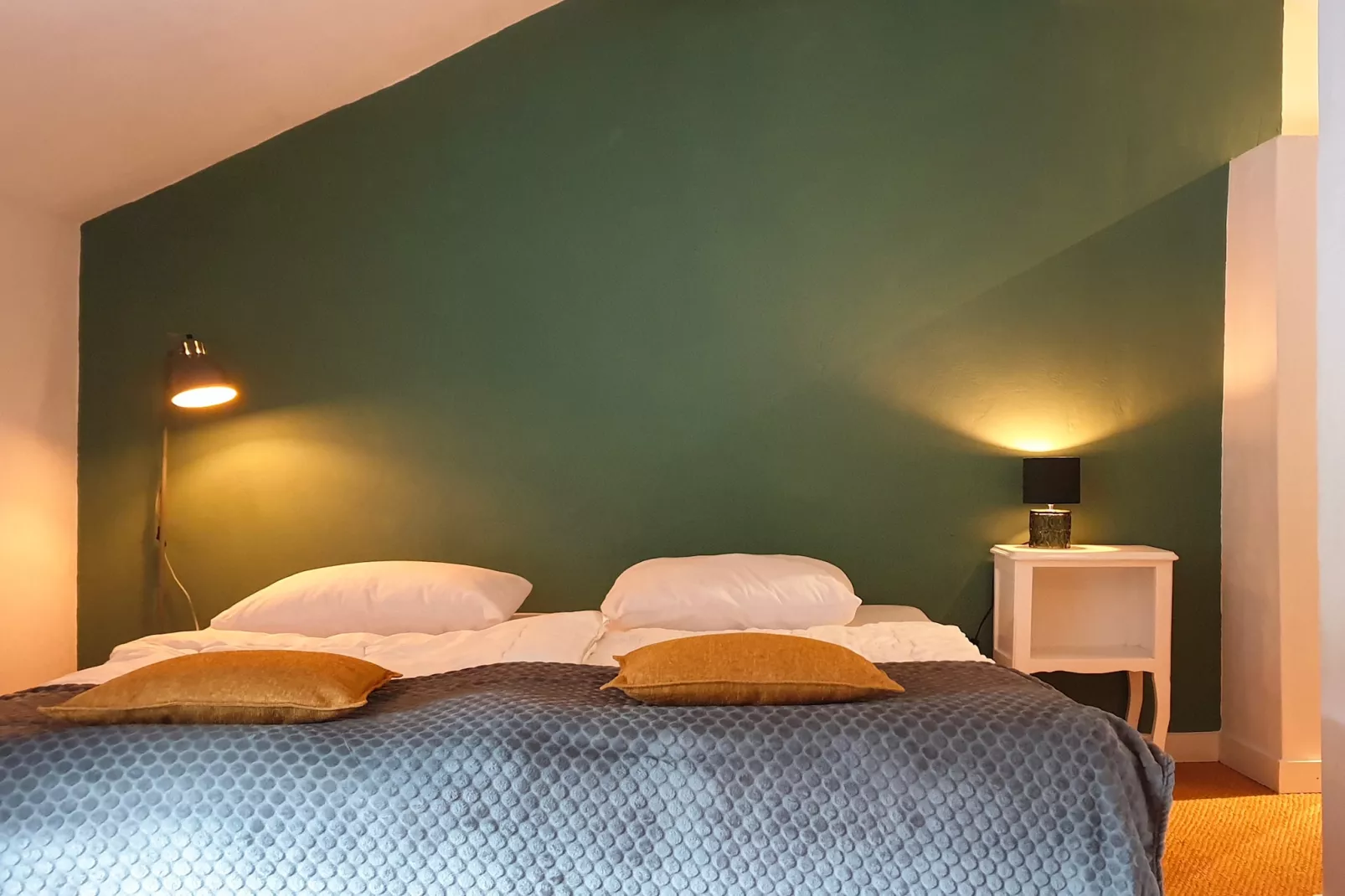 Au Foyer - Schlafzimmer