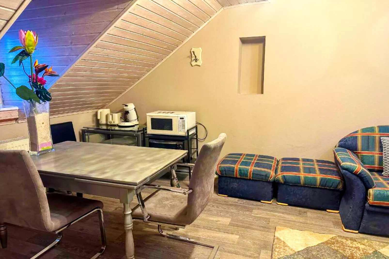 B2 Ferienwohnung Sonnentälchen - Wohnzimmer