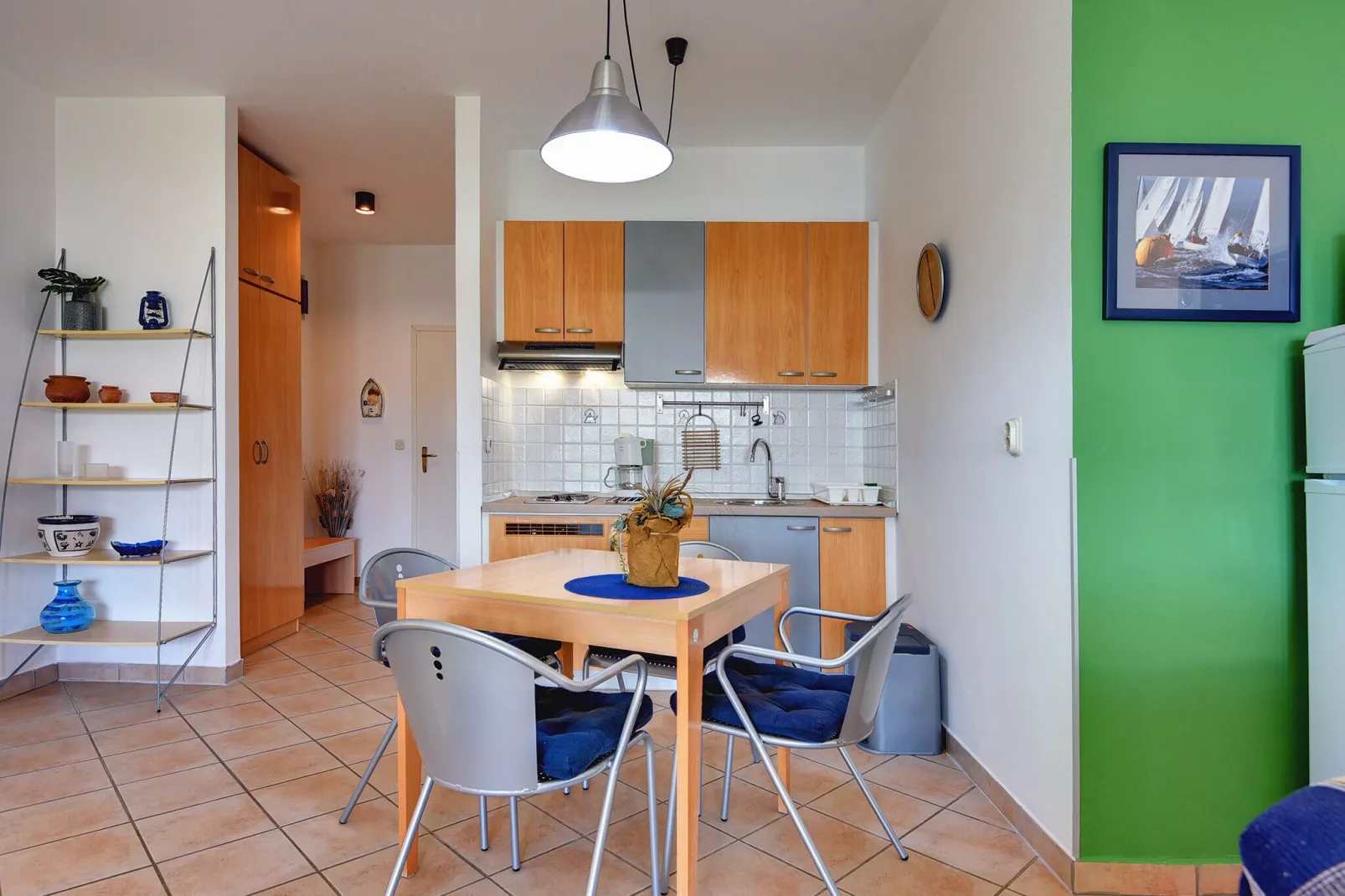Anna 6-Kitchen
