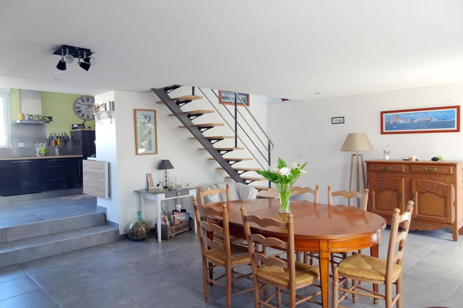 Holiday home in Bricqueville sur Mer - Salle à manger