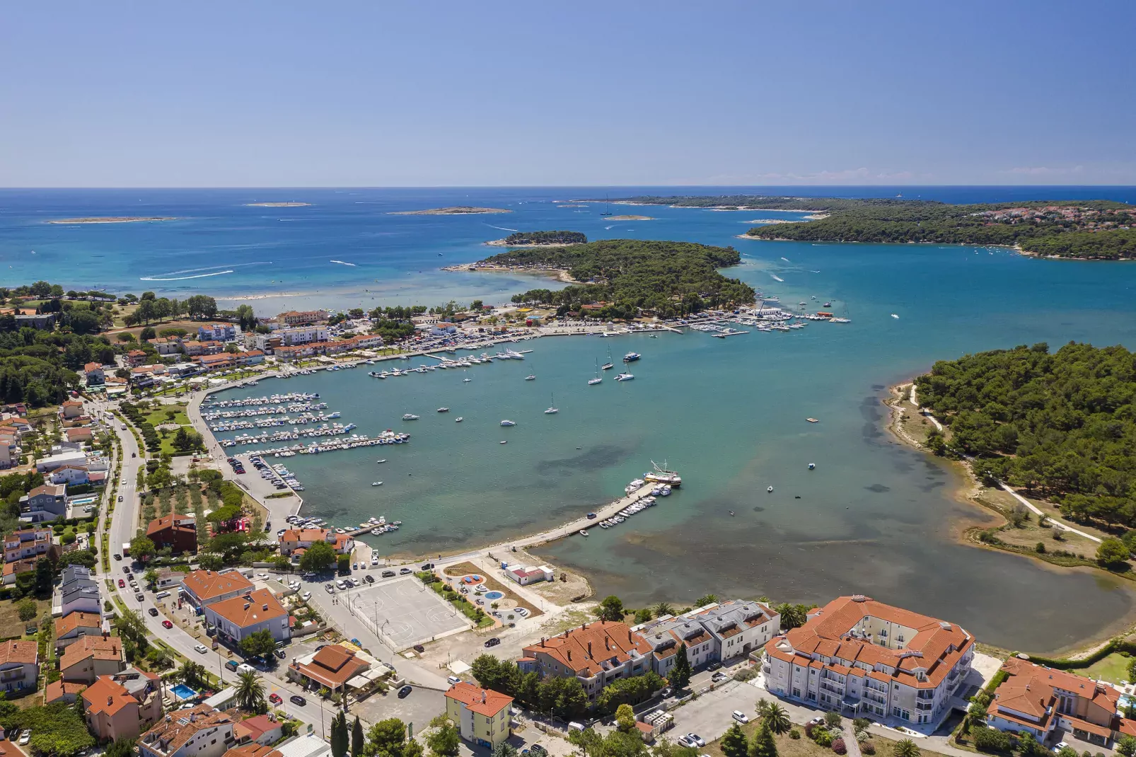 Anna 7-Areas summer 1km