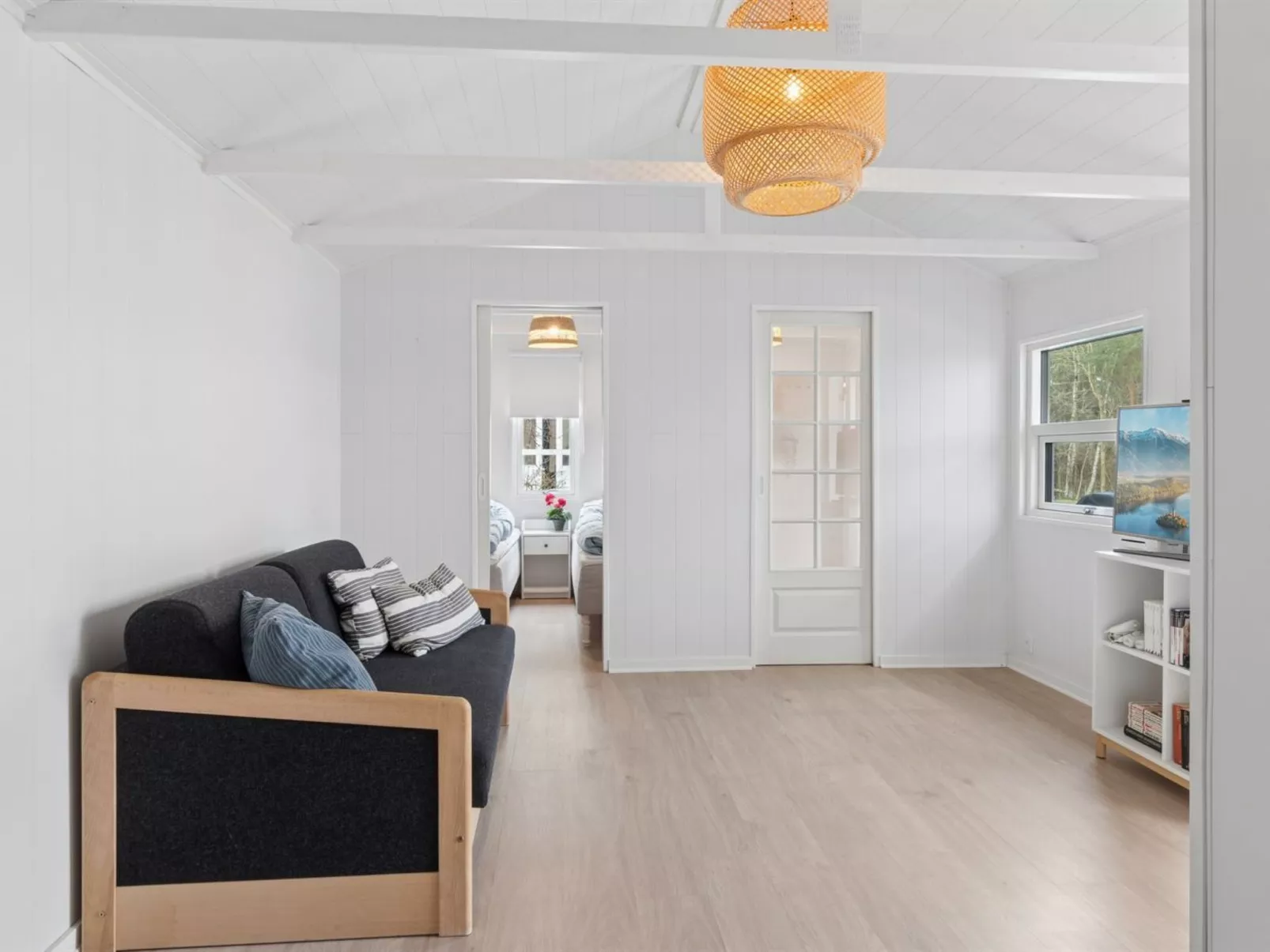 "Saija" - 2.1km from the sea - Drinnen