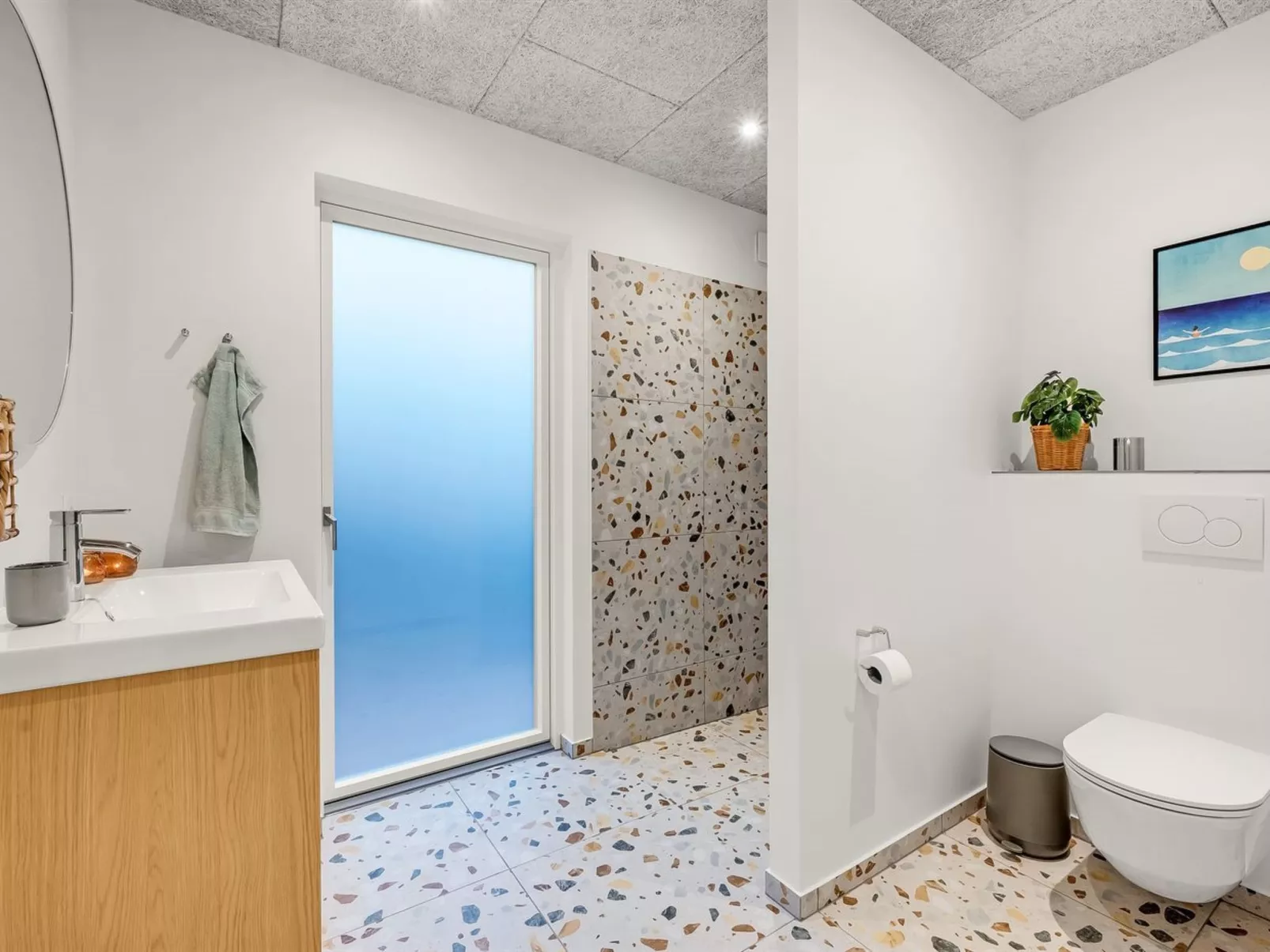 "Helina" - 250m to the fjord - Drinnen