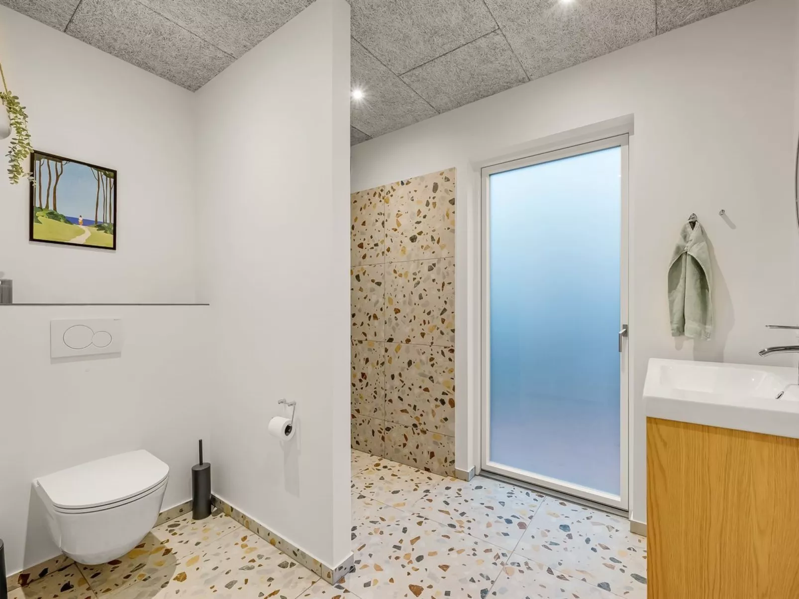 "Helina" - 250m to the fjord - Drinnen